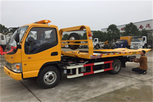 行唐哪里有拖车服务